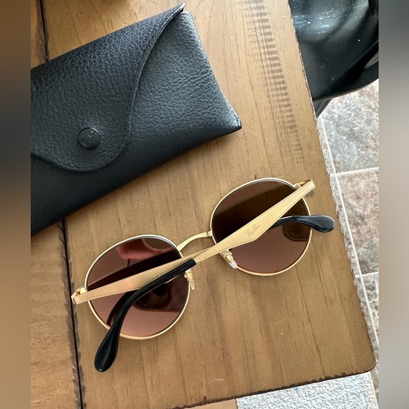 RAY-BAN SUNGLASSES! - Picture 2 of 11